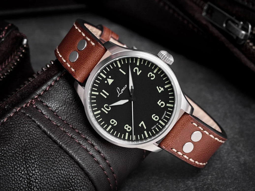 What Is a Fliegeruhr? The Complete Guide to German Pilot Watches (Type A vs. Type B)