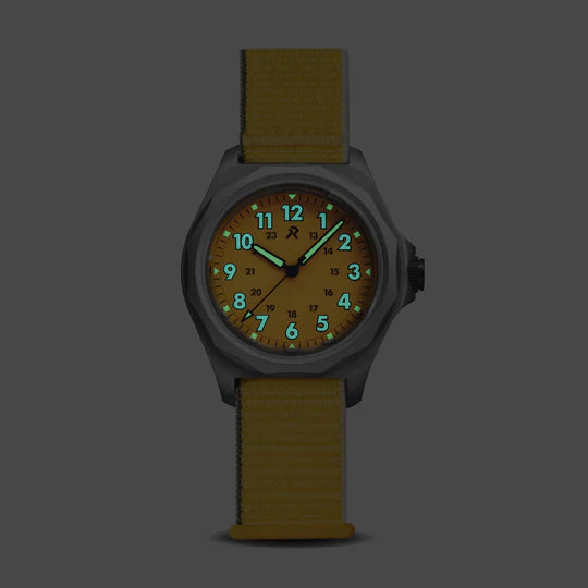 image RZE Urbanist Solar Medallion Yellow